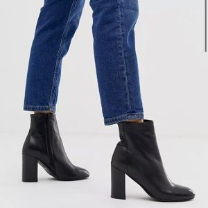 ALDO LEATHER HEEL BOOTS IN BLACK